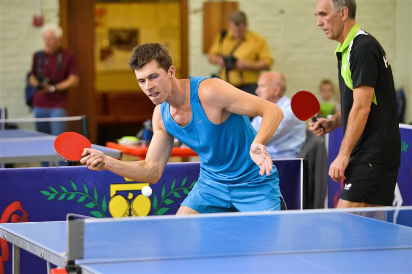 ph6_840.jpg ph6_840.jpg